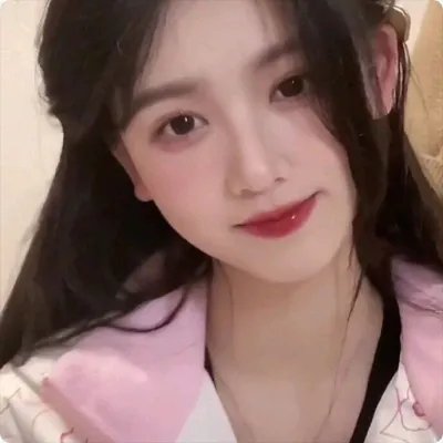 男生女生向前冲